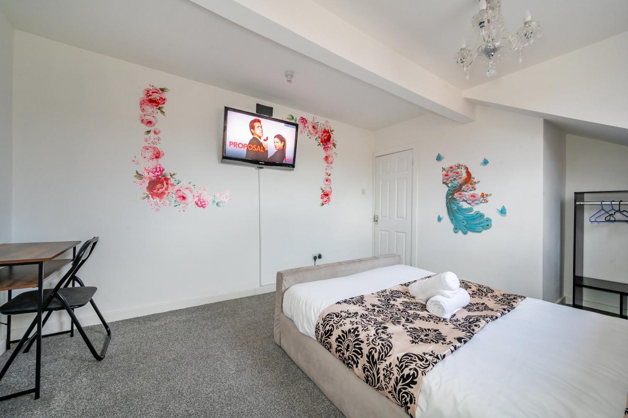 *Ra60G* For Your Most Relaxed & Cosy Stay + Free Parking + Free Fast Wifi * Морли Екстериор снимка